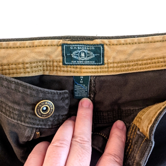 G.H.Bass &Co. heavyweight canvas cargo pants in brown. 36x32 - Picture 1 of 9